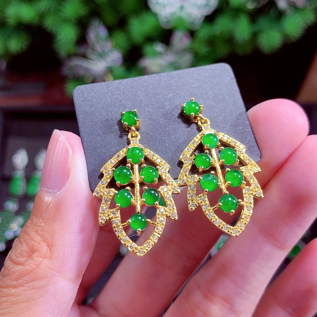 颈饰未镶嵌翡翠天然