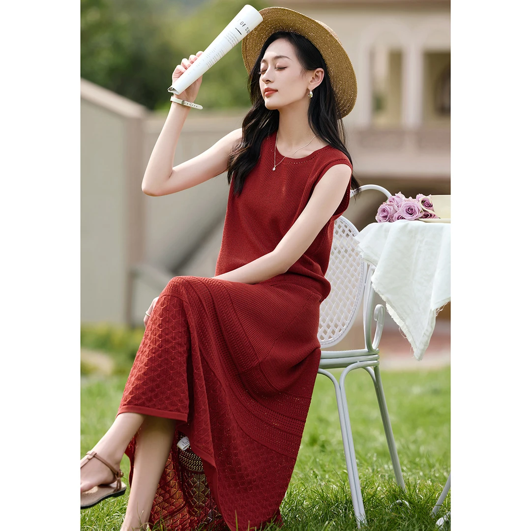 沫晗依美2025秋夏季波西米亚风编织镂空度假风背心半身裙套装7581