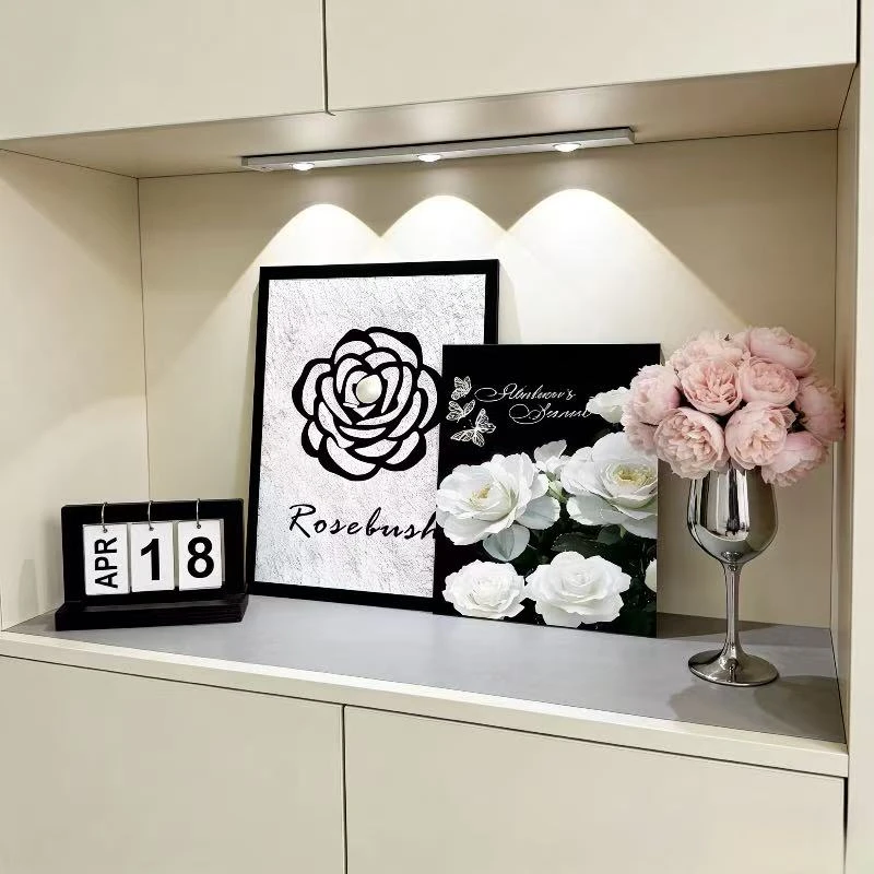 ins北欧风山茶花装饰画直播拍摄道具摆件家居电视柜装饰品摆件