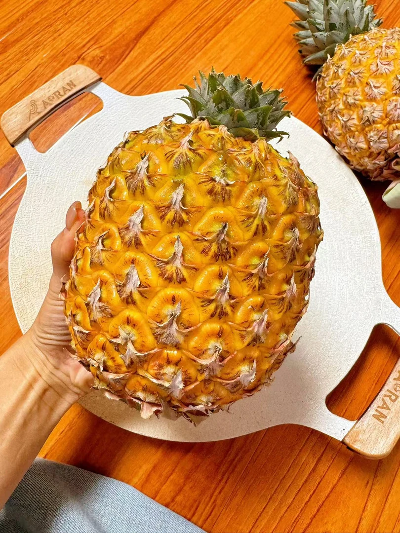 海南芒果凤梨新鲜水果香甜多汁自然成熟当季现摘树上 顺丰快递