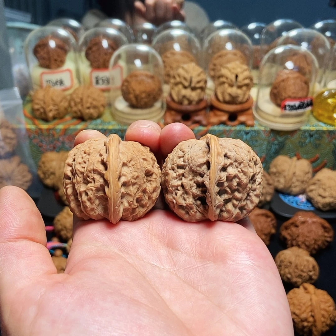 吊坠文玩核桃38血麒麟