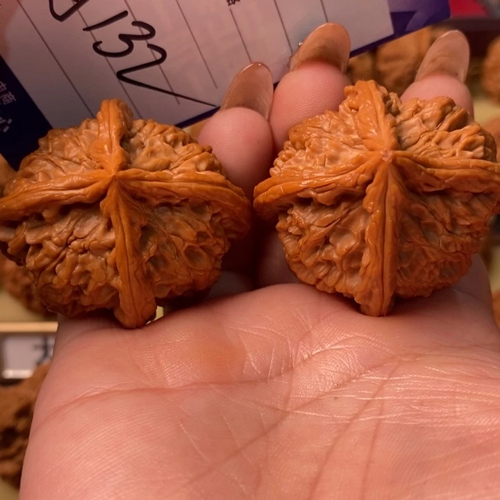 桃核把件精品大四棱