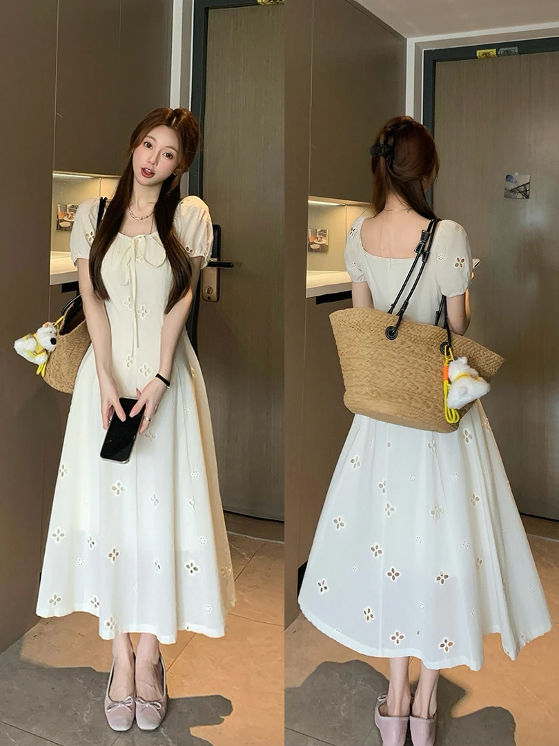 大码女装在逃公主短袖刺绣镂空连衣裙度假风显瘦连衣裙3235