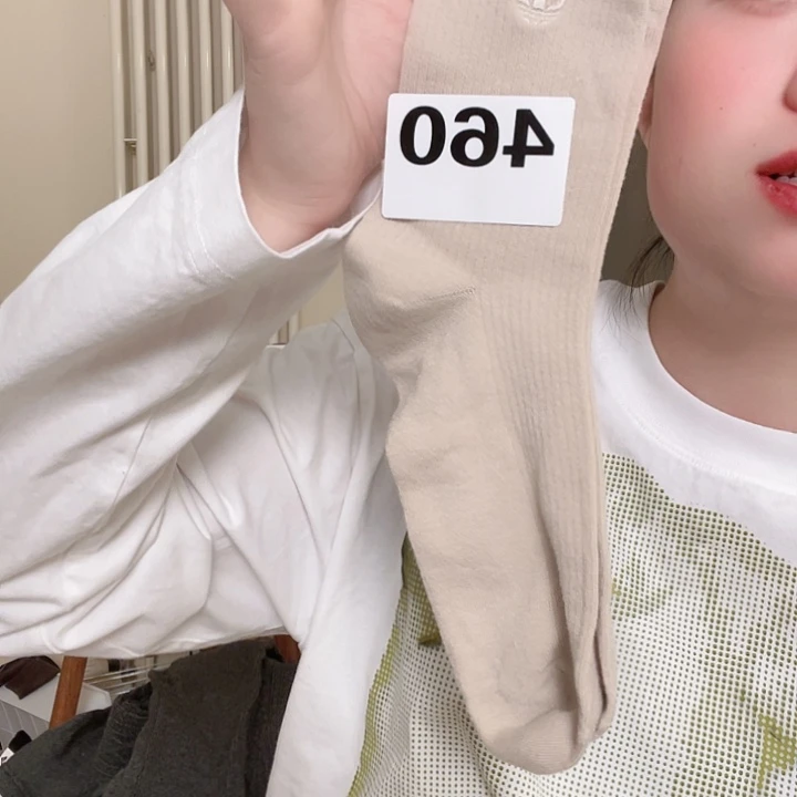 三醋酯纤维多叶草棕色刺绣袜子460