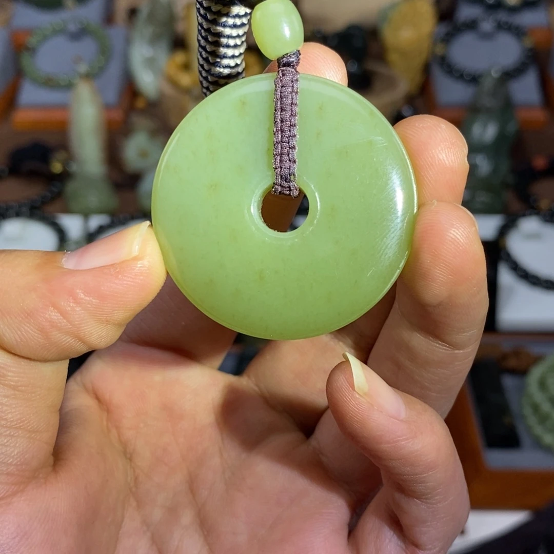 岫岩老玉（透闪石质玉）未镶嵌挂件