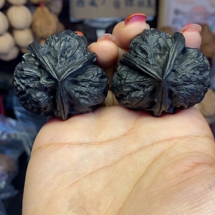 文玩核桃吊坠37盘龙玉凤