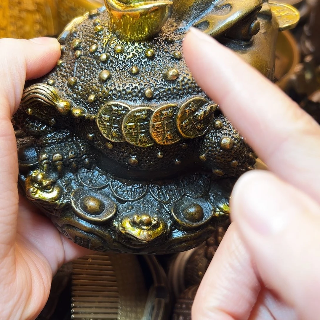 精美铜器工艺品等