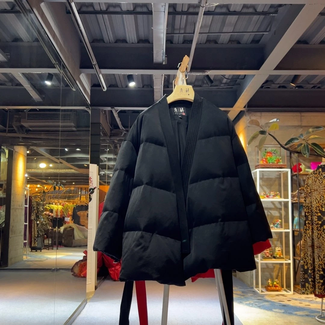 背心现货仅此一件。