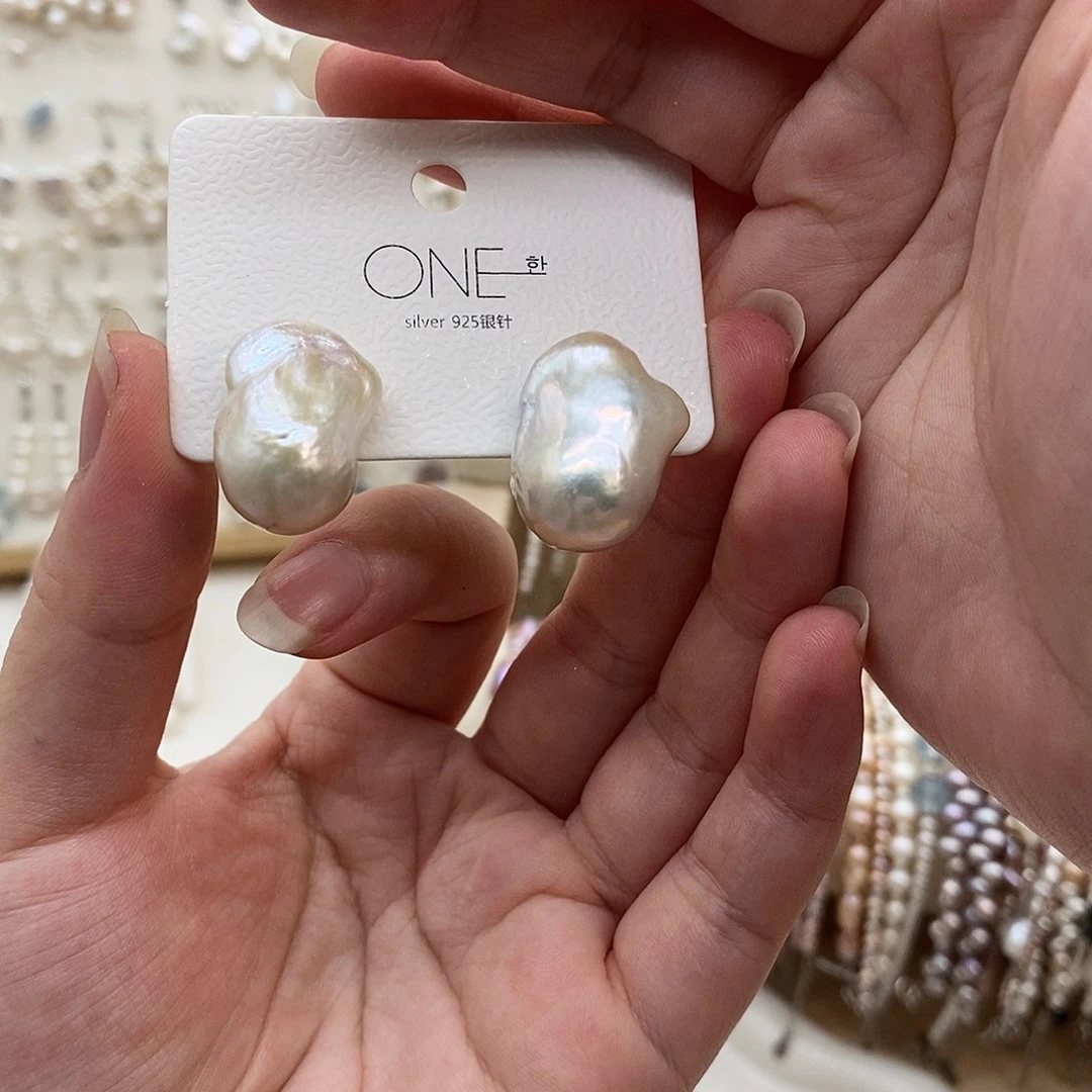 银S925镶嵌耳饰淡水珍珠