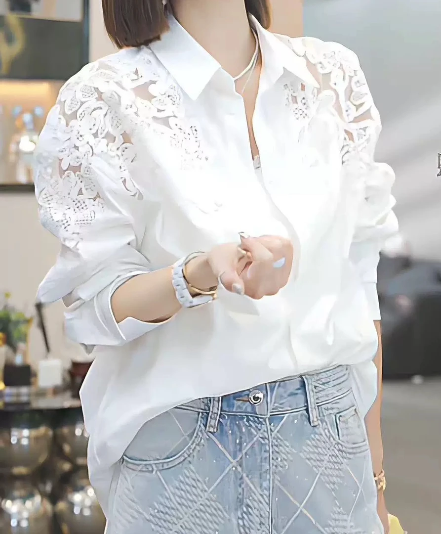 【白天鹅】2025早春新款时尚休闲设计感气质轻奢宽松显瘦百搭衬衣