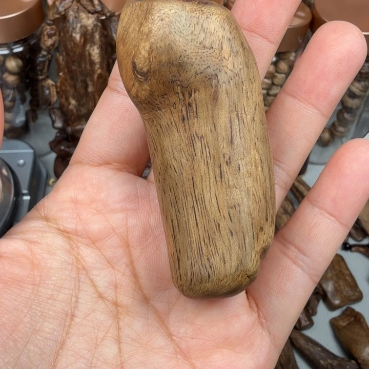 悠***居沉香碎屑沉香柬埔寨 19.9 克