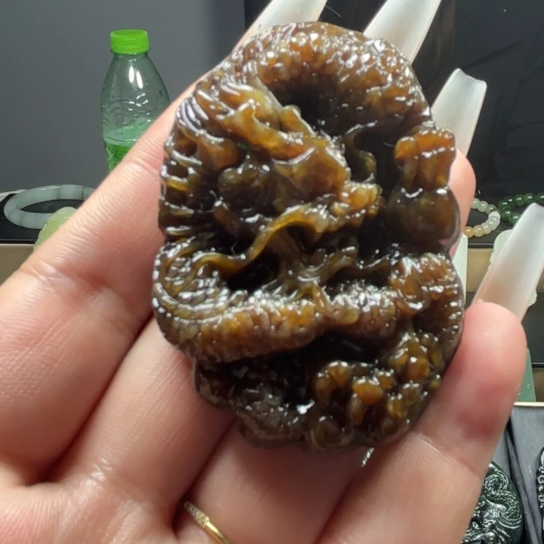 和田玉（糖玉）未镶嵌颈饰