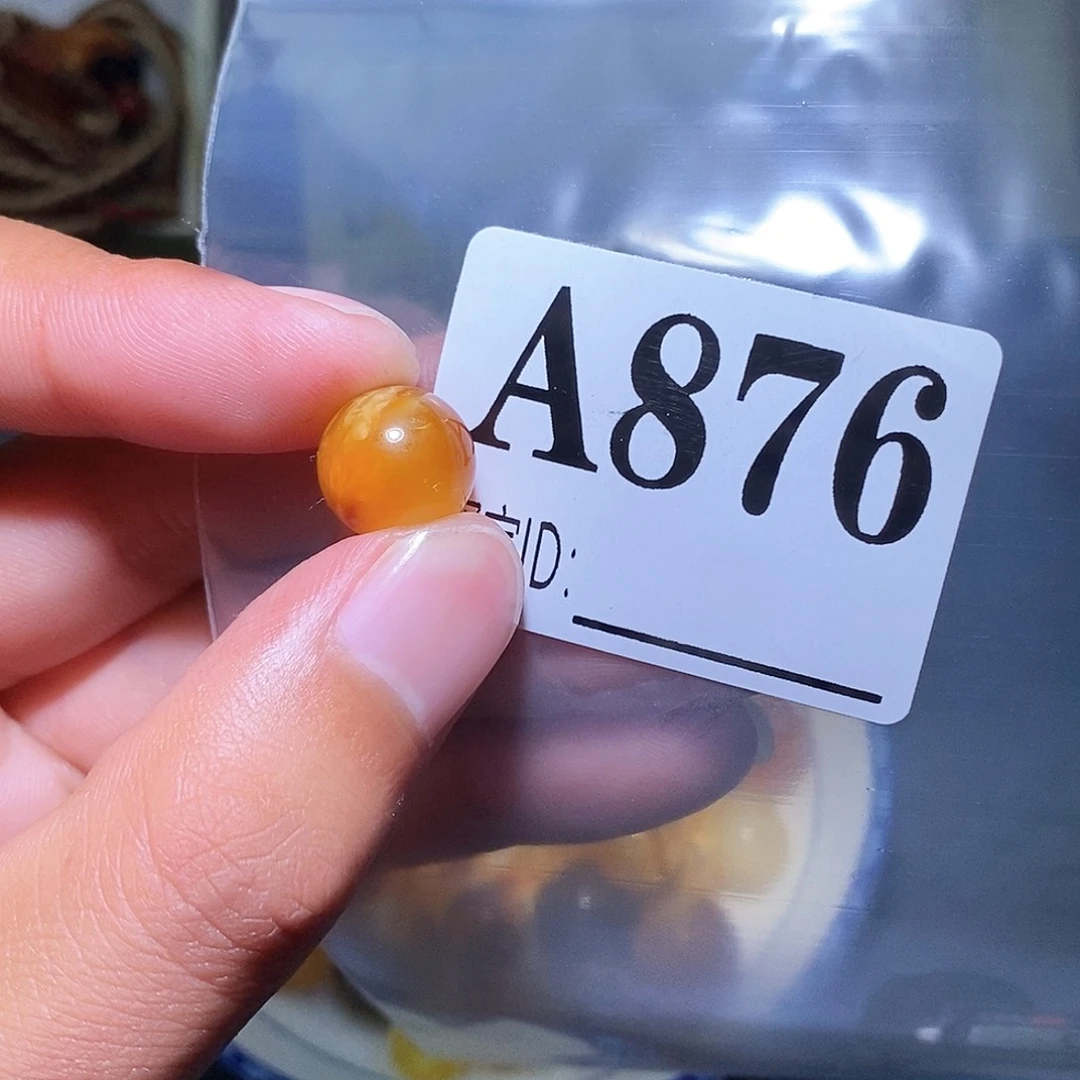 琥珀珠宝奇石未镶嵌.****?