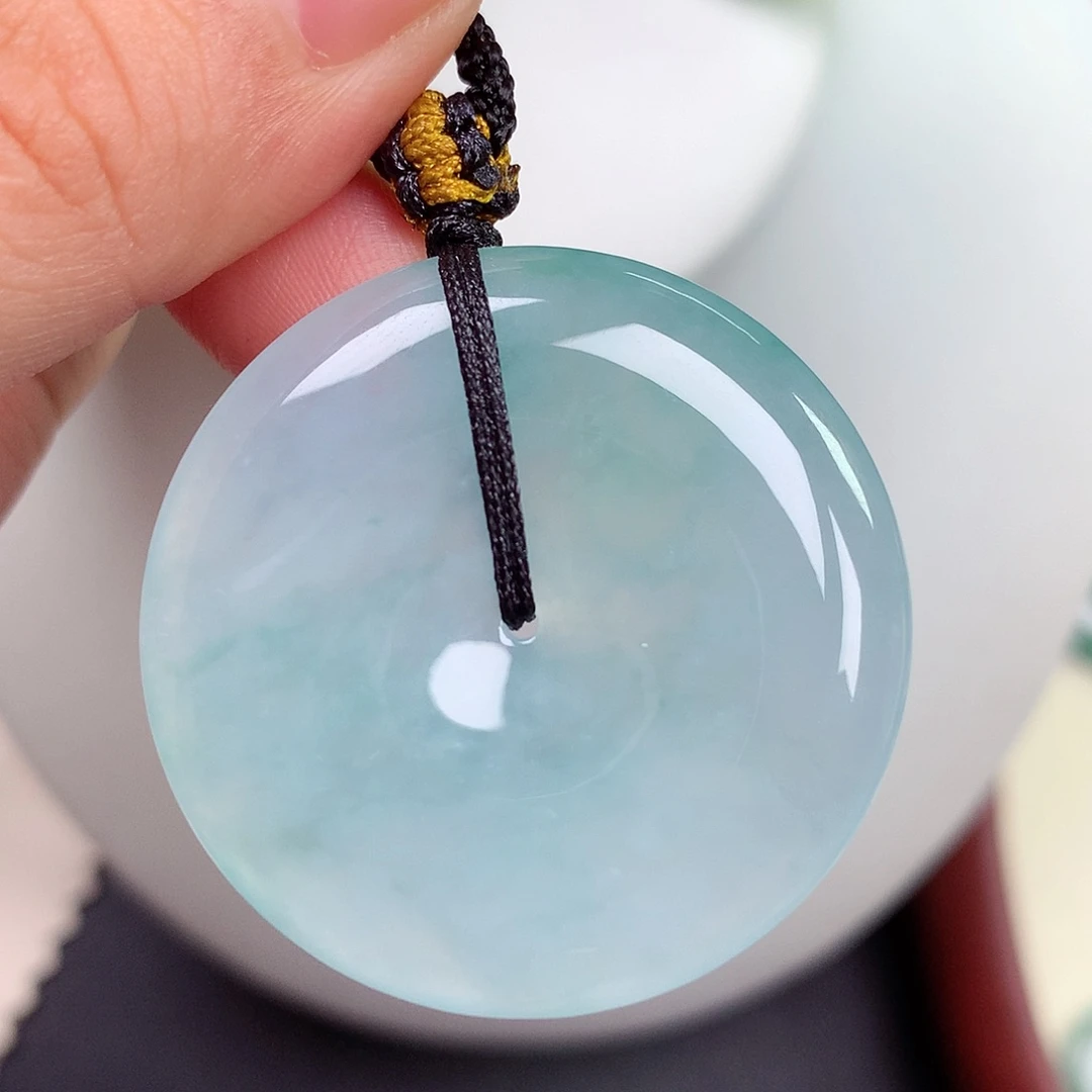 翡翠未镶嵌颈饰平安扣 36.1x5.6mm