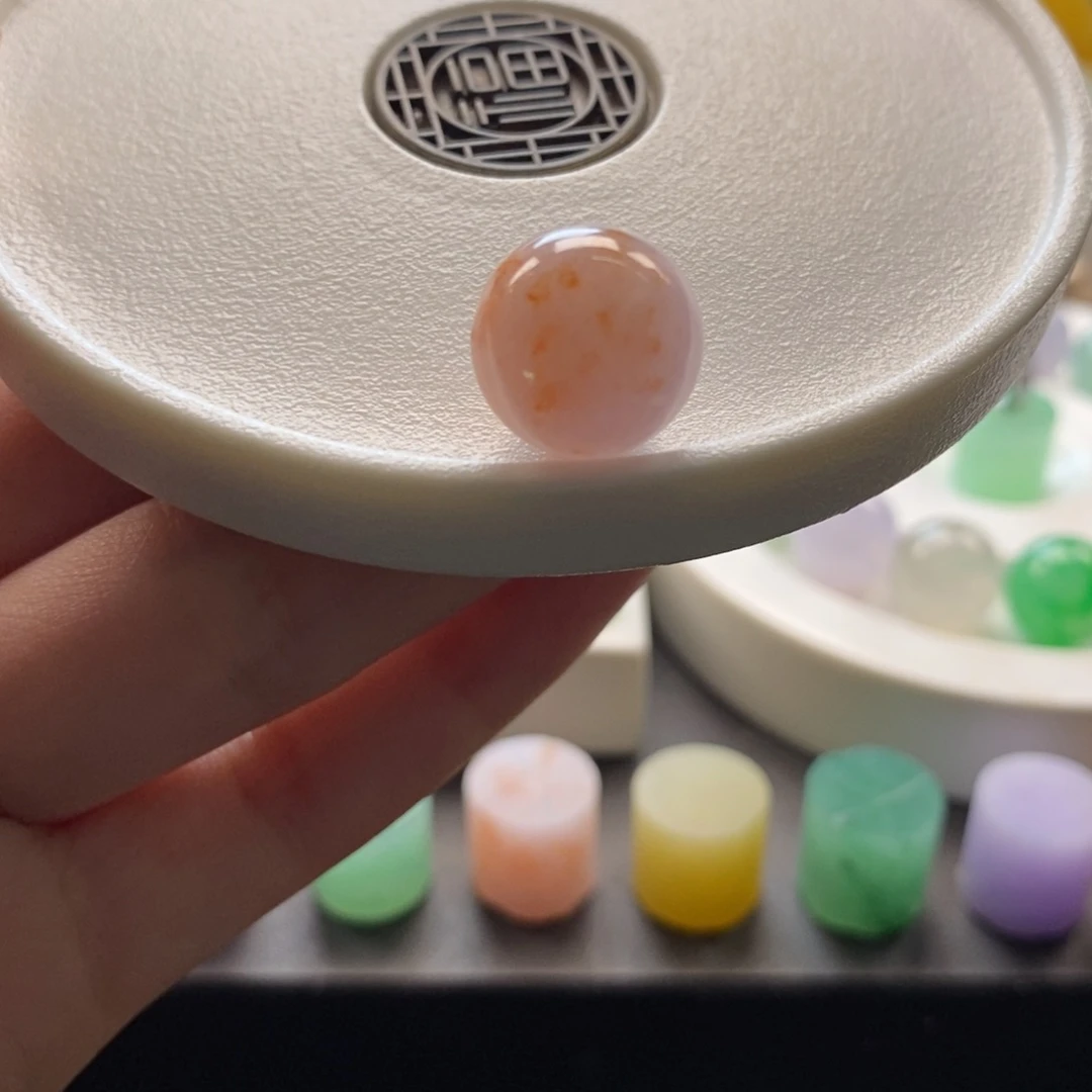 翡翠未镶嵌颈饰粉底洒金特色圆珠卡12.80