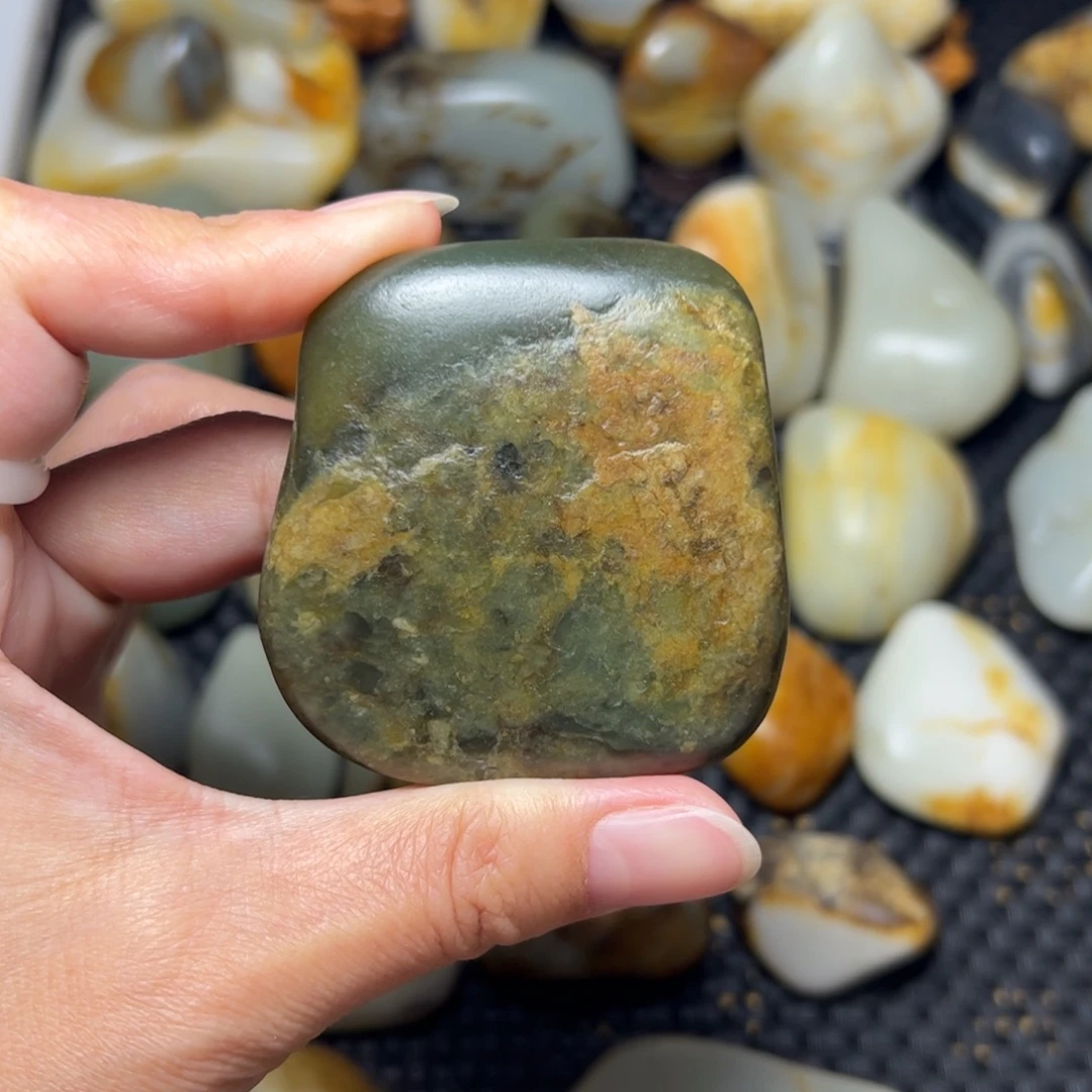 和田玉未镶嵌挂件3