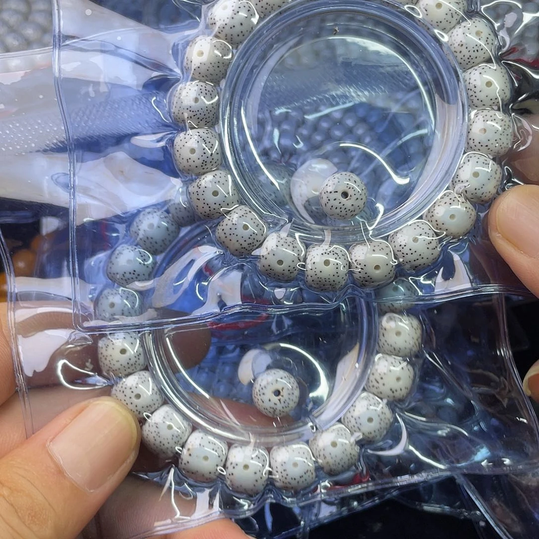 吊坠星月菩提12 11桶手串