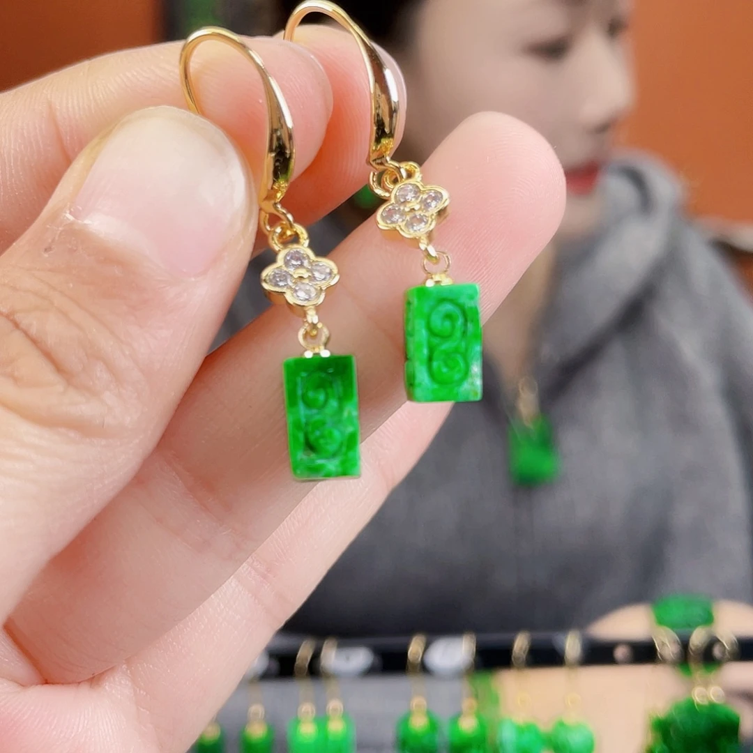 翡翠未镶嵌耳饰饰品