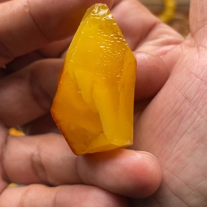 定制琥珀未镶嵌天然蜜蜡原石