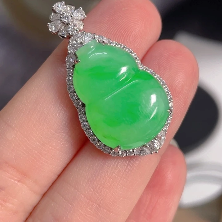 翡翠18K金镶嵌吊坠(不含链)