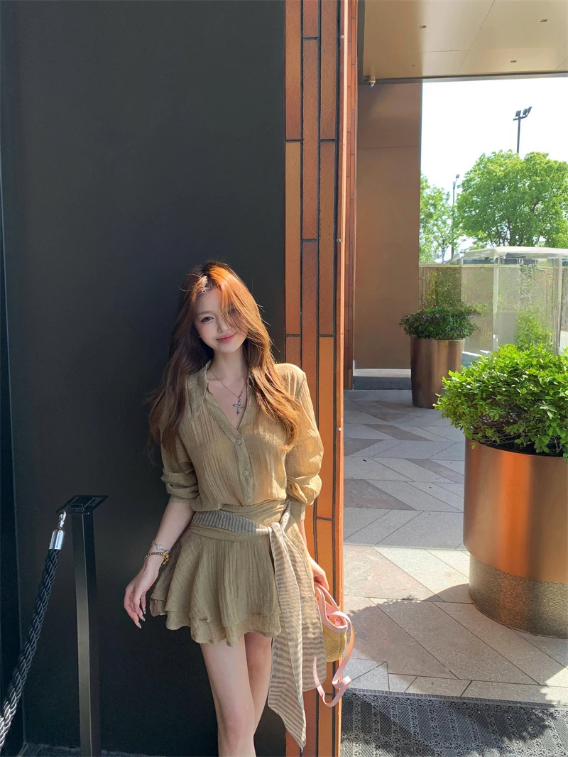 复古高级感V领宽松显瘦长袖衬衫高腰A字小短裙气质时尚套装女夏季