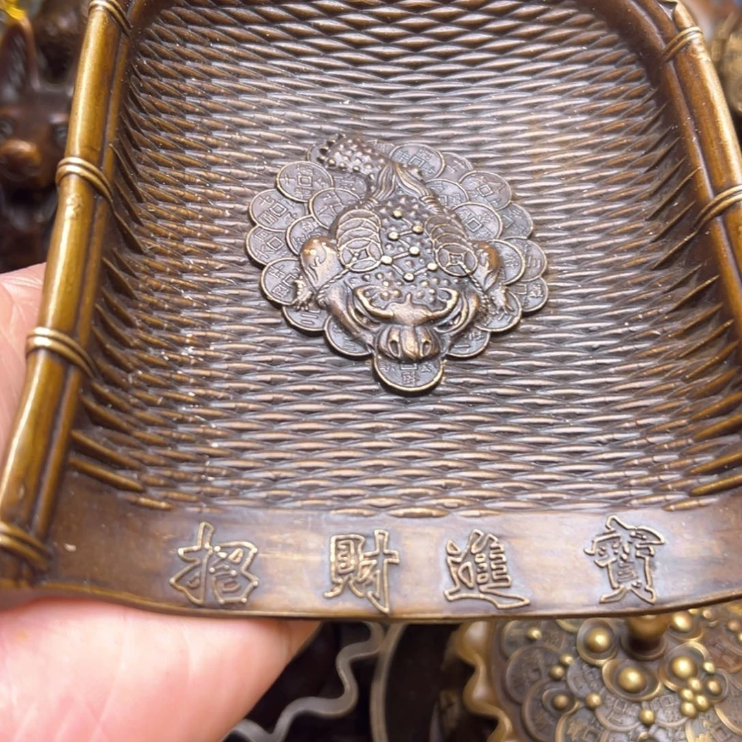 精美铜器点击下单