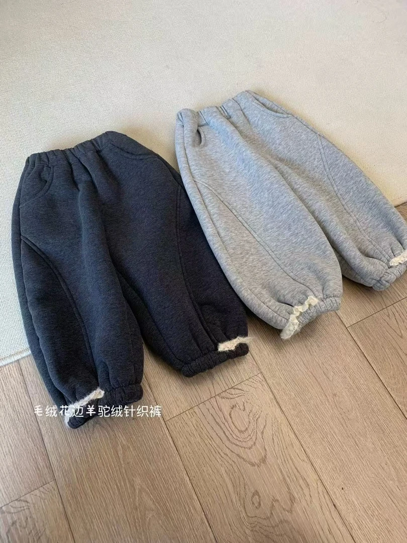 女童加绒加厚卫裤冬季2025新款宝宝一体绒一条过冬收脚长裤子儿童