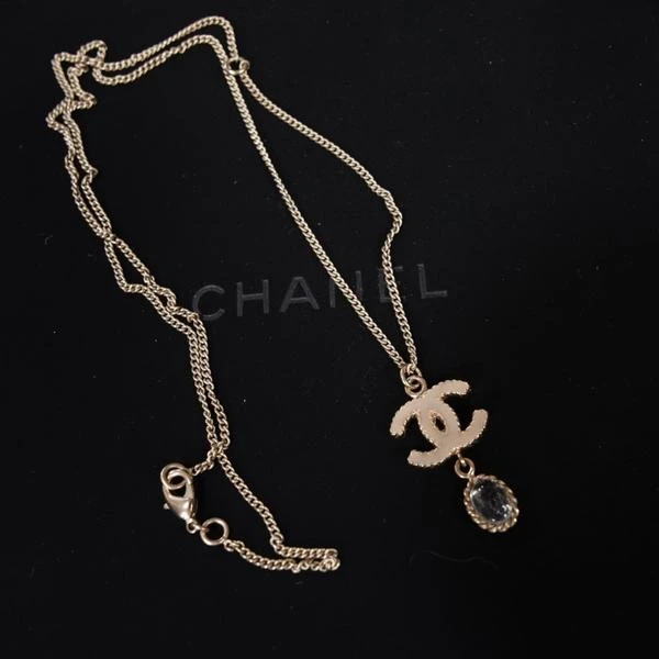 Chanel 灰色珐琅双C吊坠项链