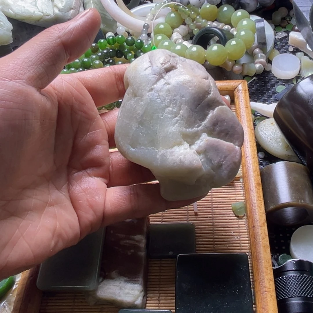 和田玉（糖玉）未镶嵌挂件