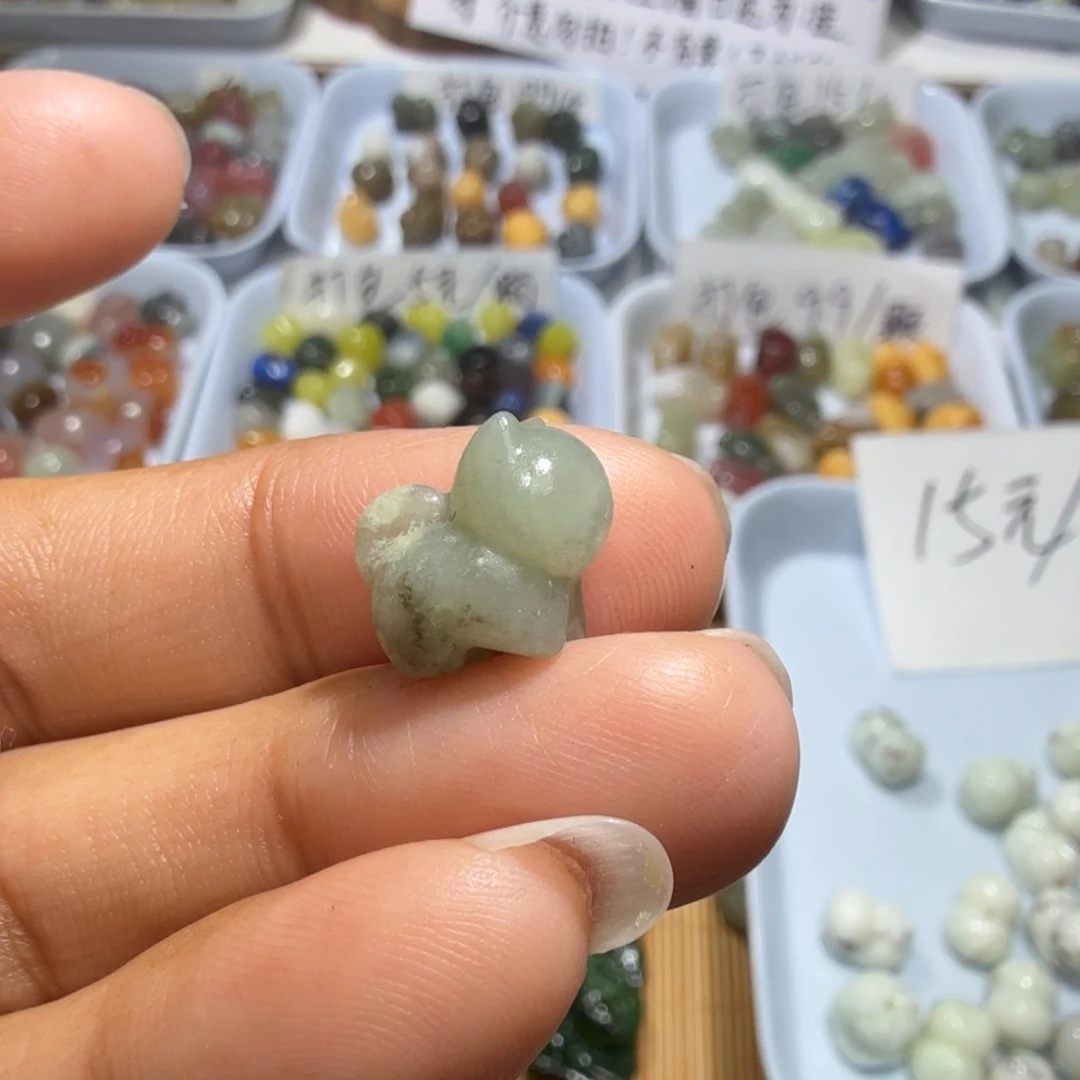 和田玉未镶嵌珠宝奇石