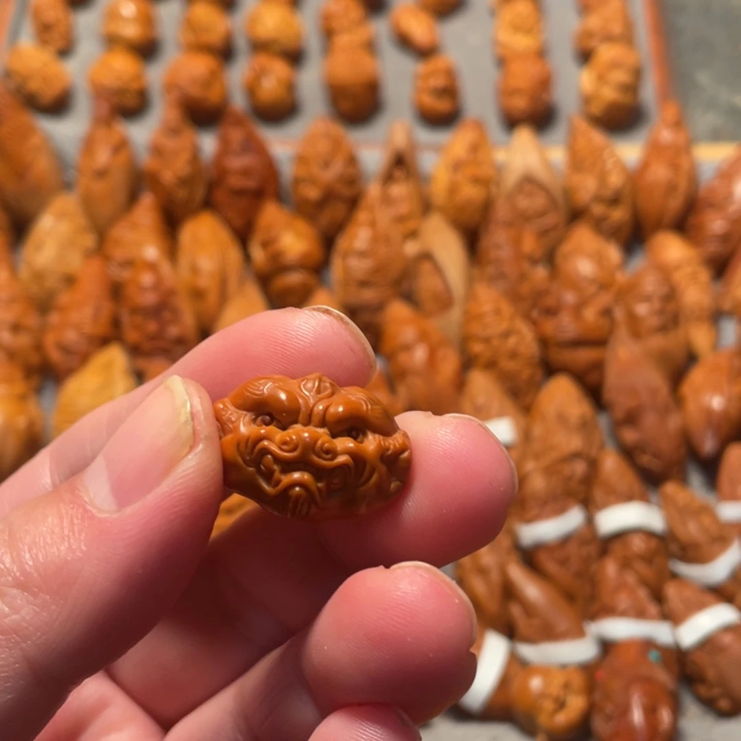 手串/手链橄榄核吞金兽顶珠