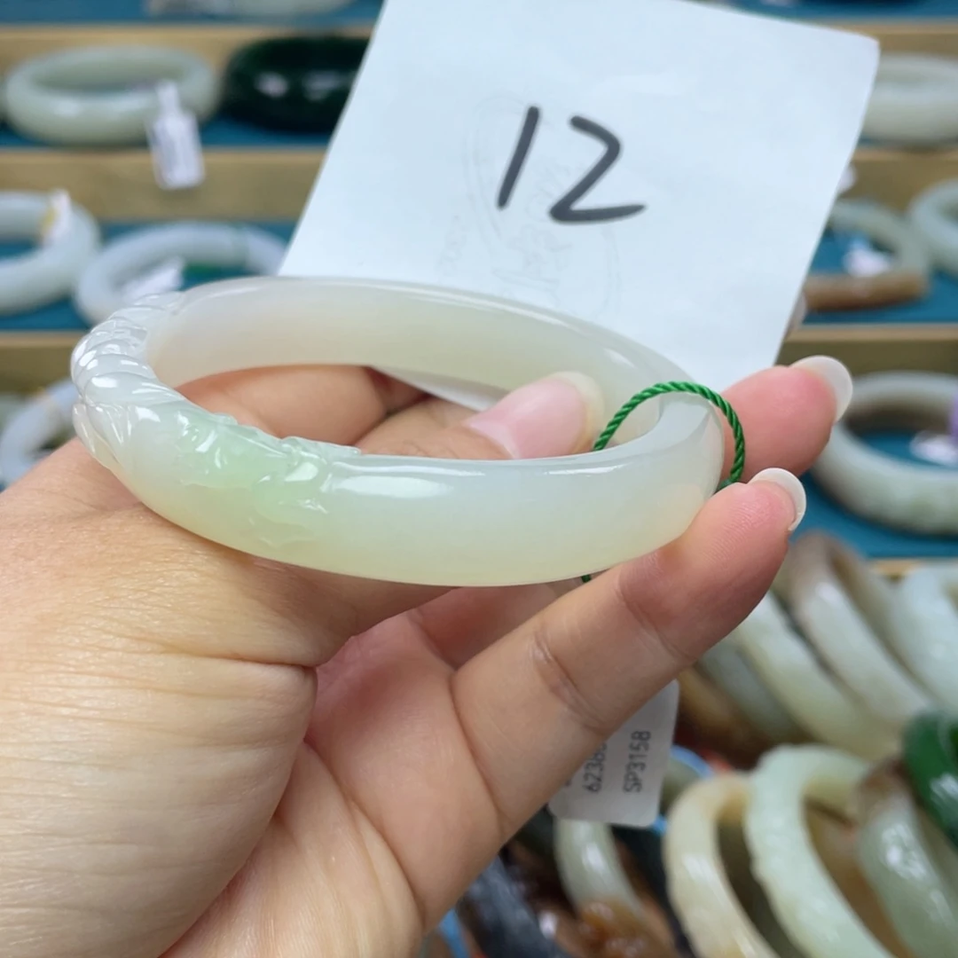 未镶嵌手镯和田玉圈口58