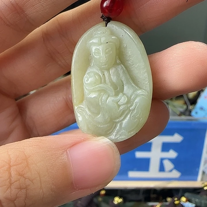 颈饰未镶嵌和田玉