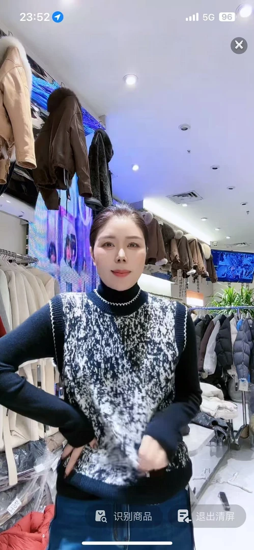 2025KM针织轻熟风法式森系宽松圆领开衫时尚女装62059