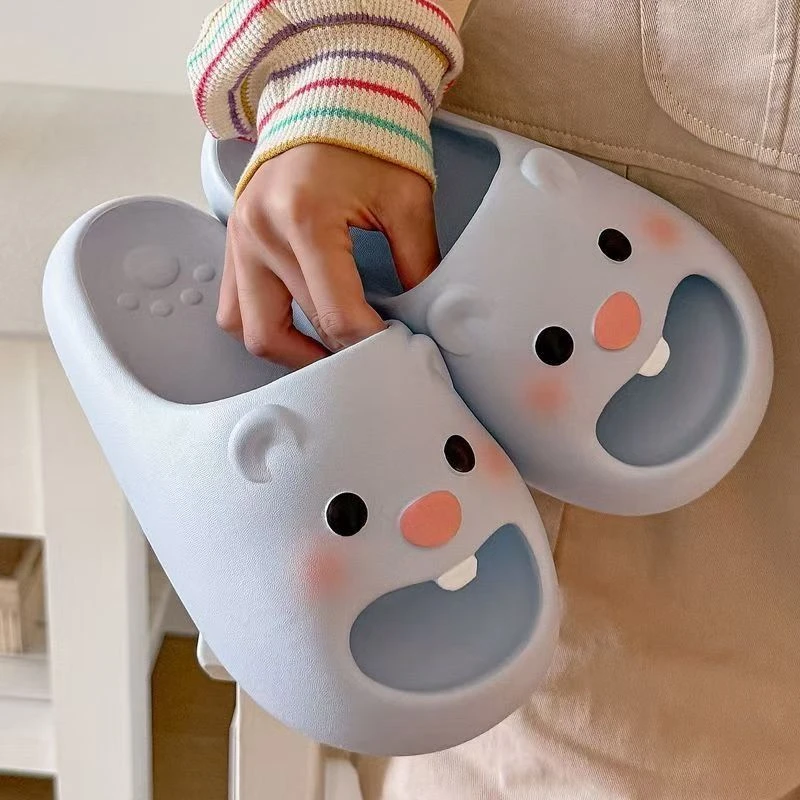 夏季新款EVA可爱卡通小海狸拖鞋女外穿居家室内防滑网红一字拖鞋