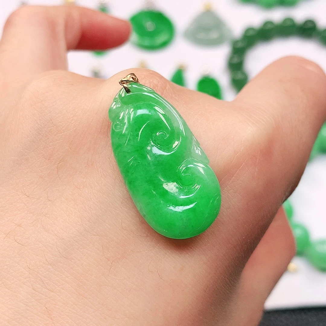 吊坠(不含链)18K金镶嵌翡翠