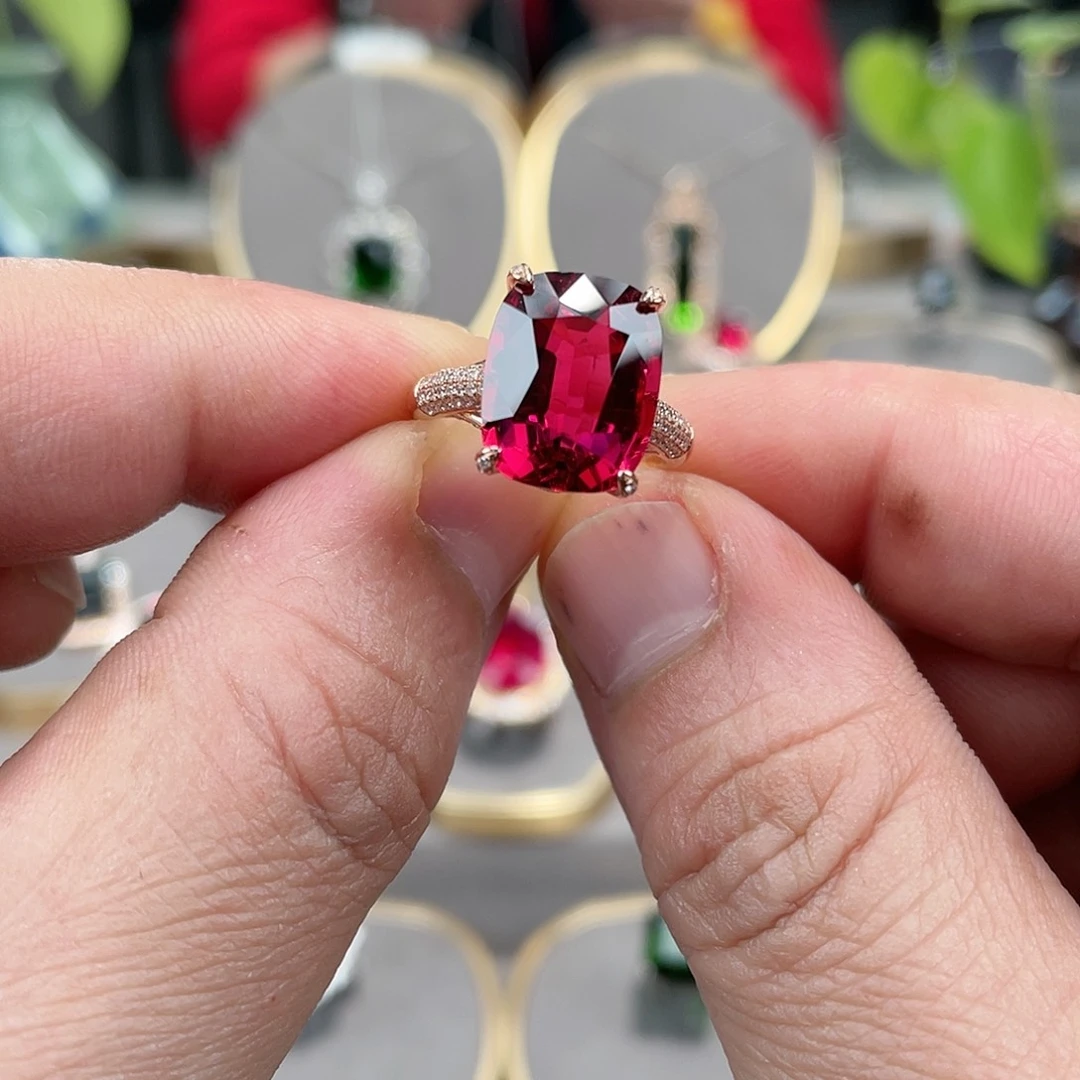 碧玺戒指18K金镶嵌嫣**笑7.5ct