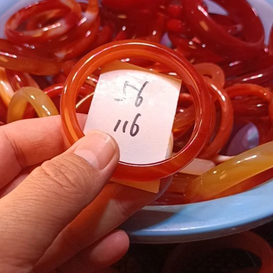 玛瑙/玉髓未镶嵌手镯