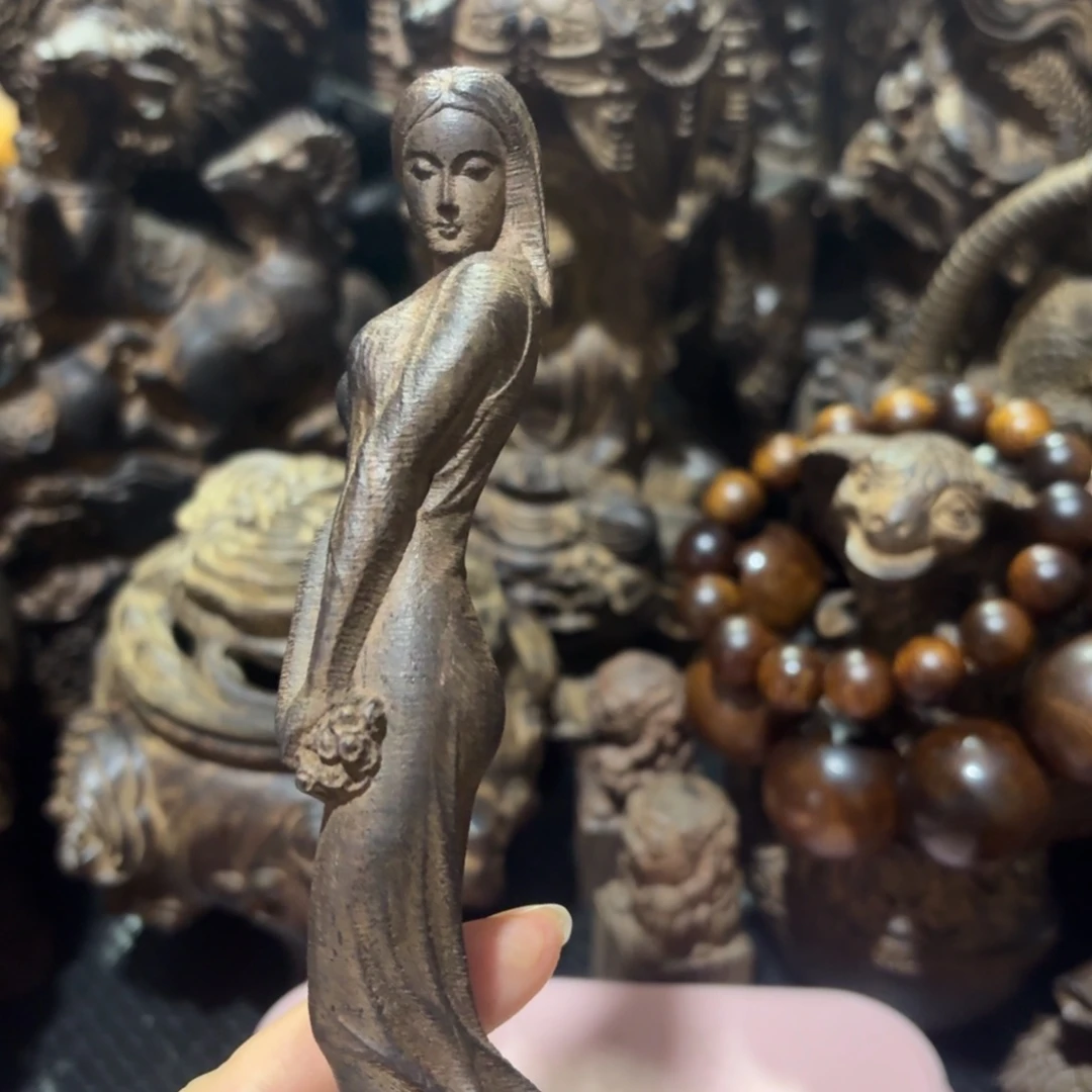 木家居用品摆件等