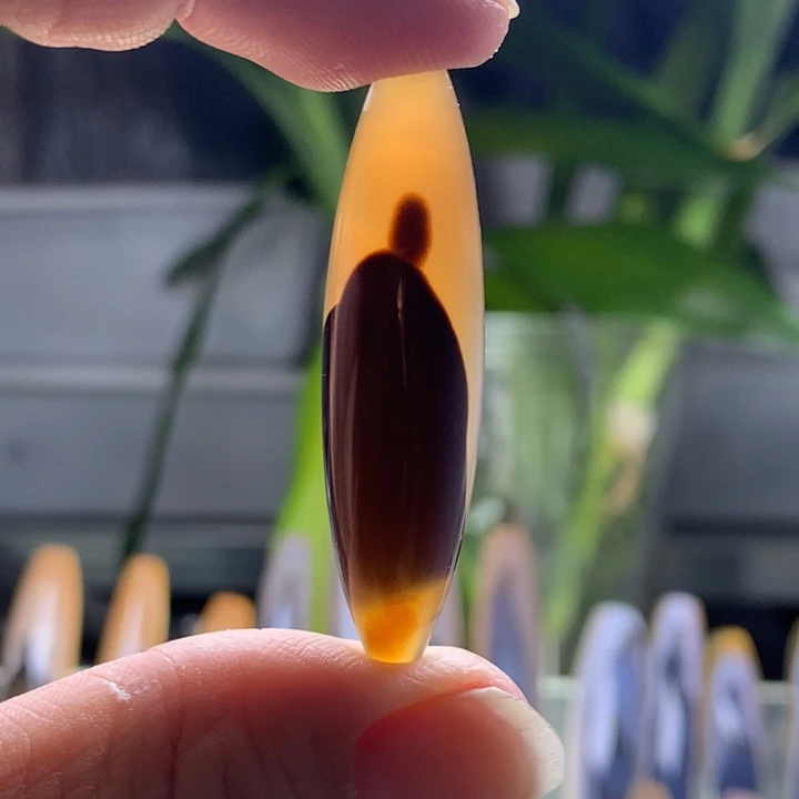 未镶嵌玛瑙/玉髓珠宝半成品1