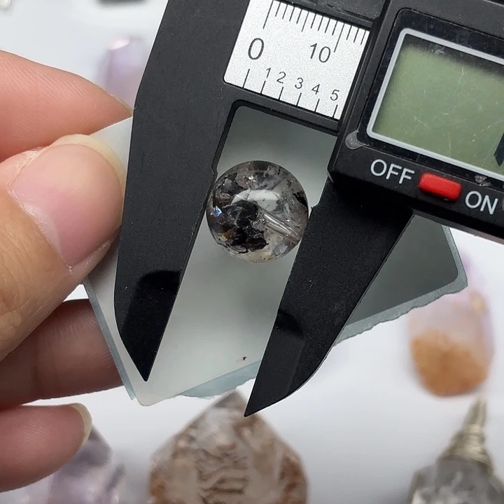 未镶嵌颈饰水晶13.8mm闪灵钻圆珠默认微瑕