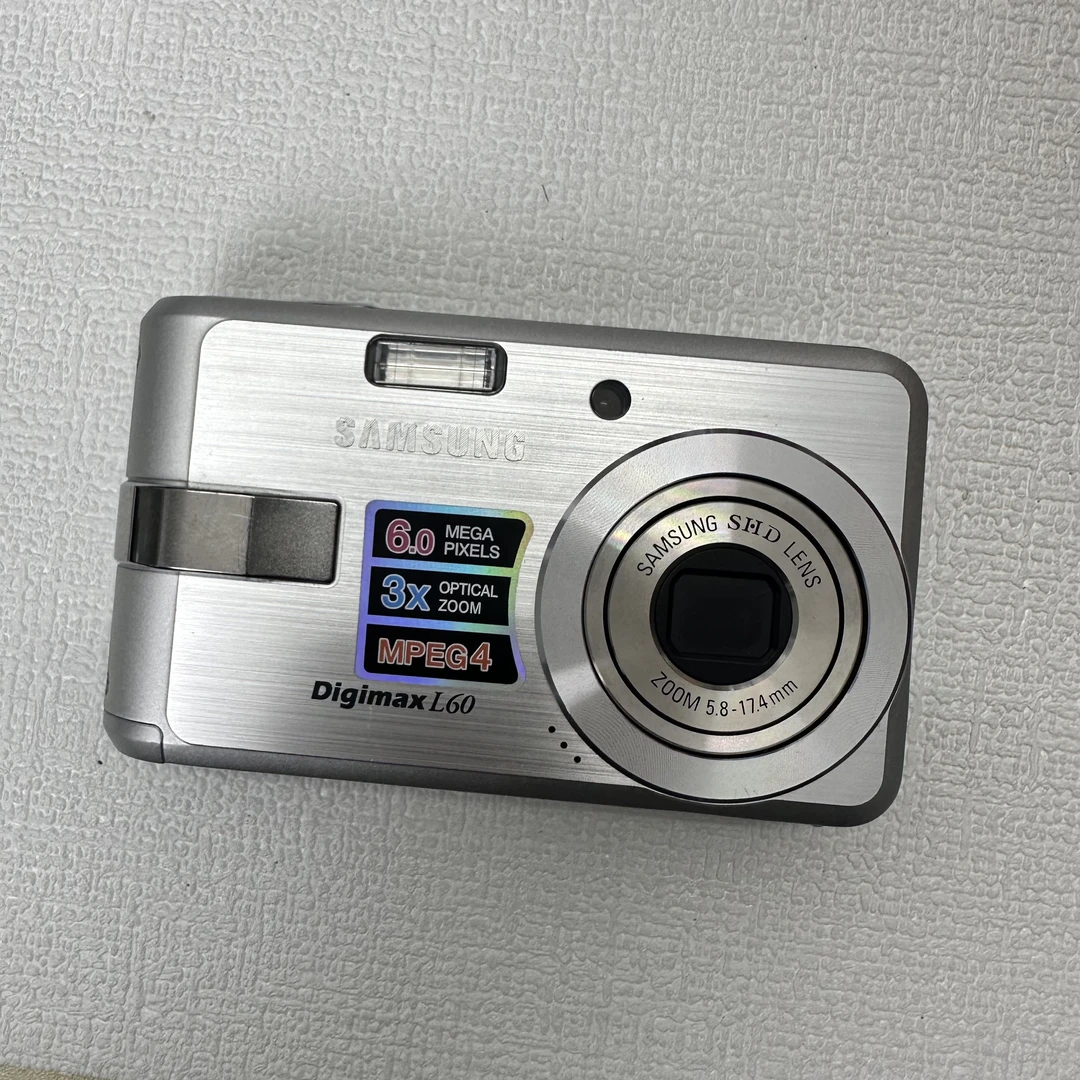 9新 Samsung/三星 三星l60福利价冷白皮氛围感送相机包