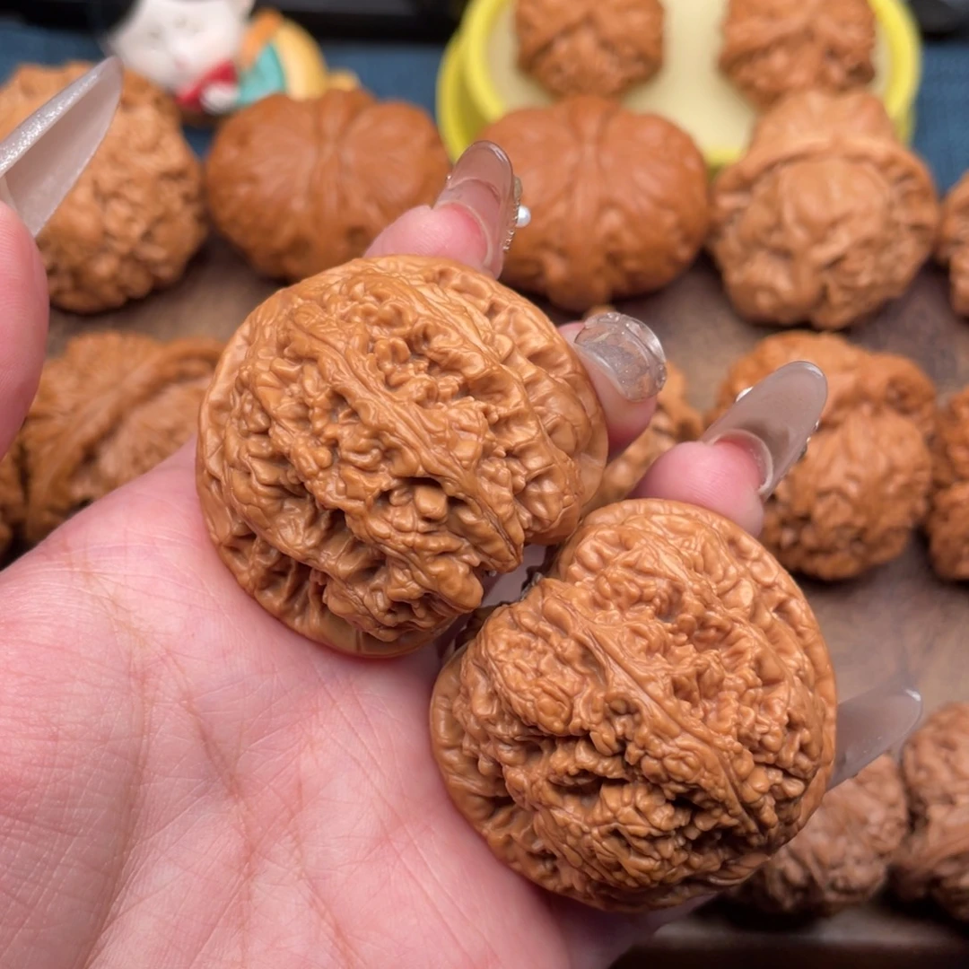 文玩核桃吊坠全品平谷粗筋42，同尺同克