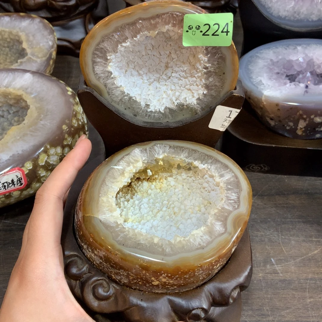 【闪购商品】水晶摆件未镶嵌磨砂共生