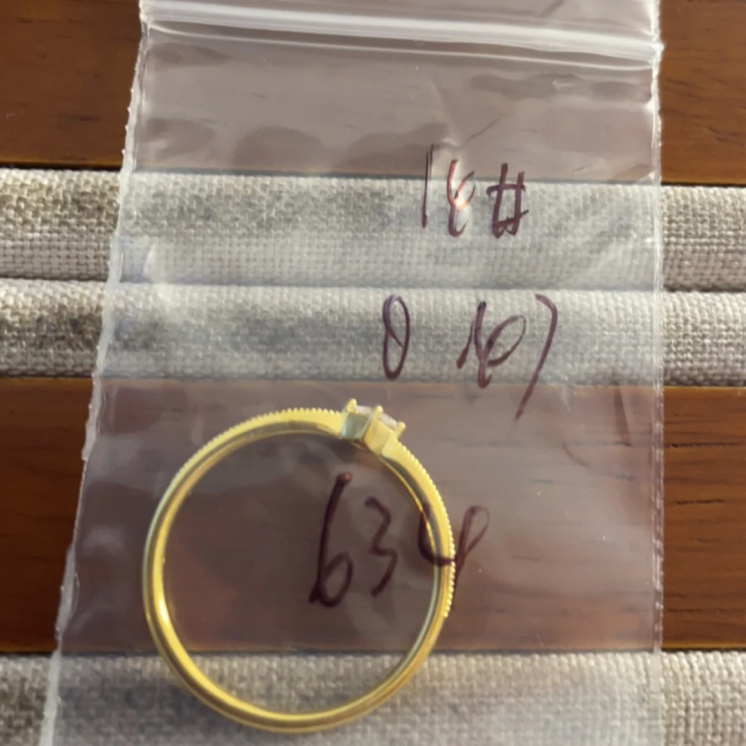 A4克重0.47 14号 白钻6D戒指 足金999