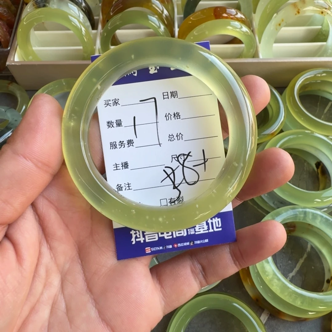 蛋***啊蛇纹石玉未镶嵌手镯