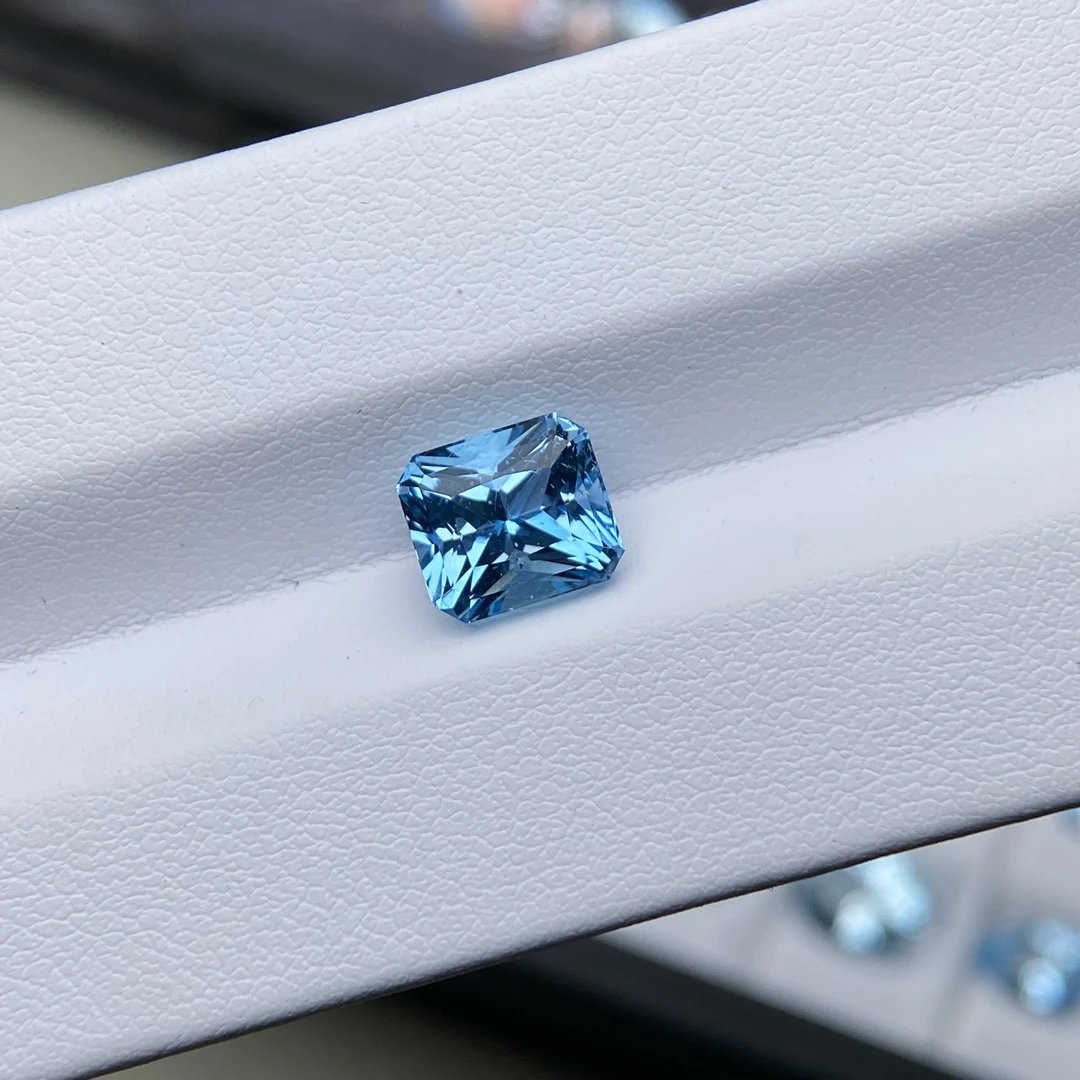 天然超级圣玛利亚海蓝宝裸石2.48ct雷迪恩切工颜色浓郁