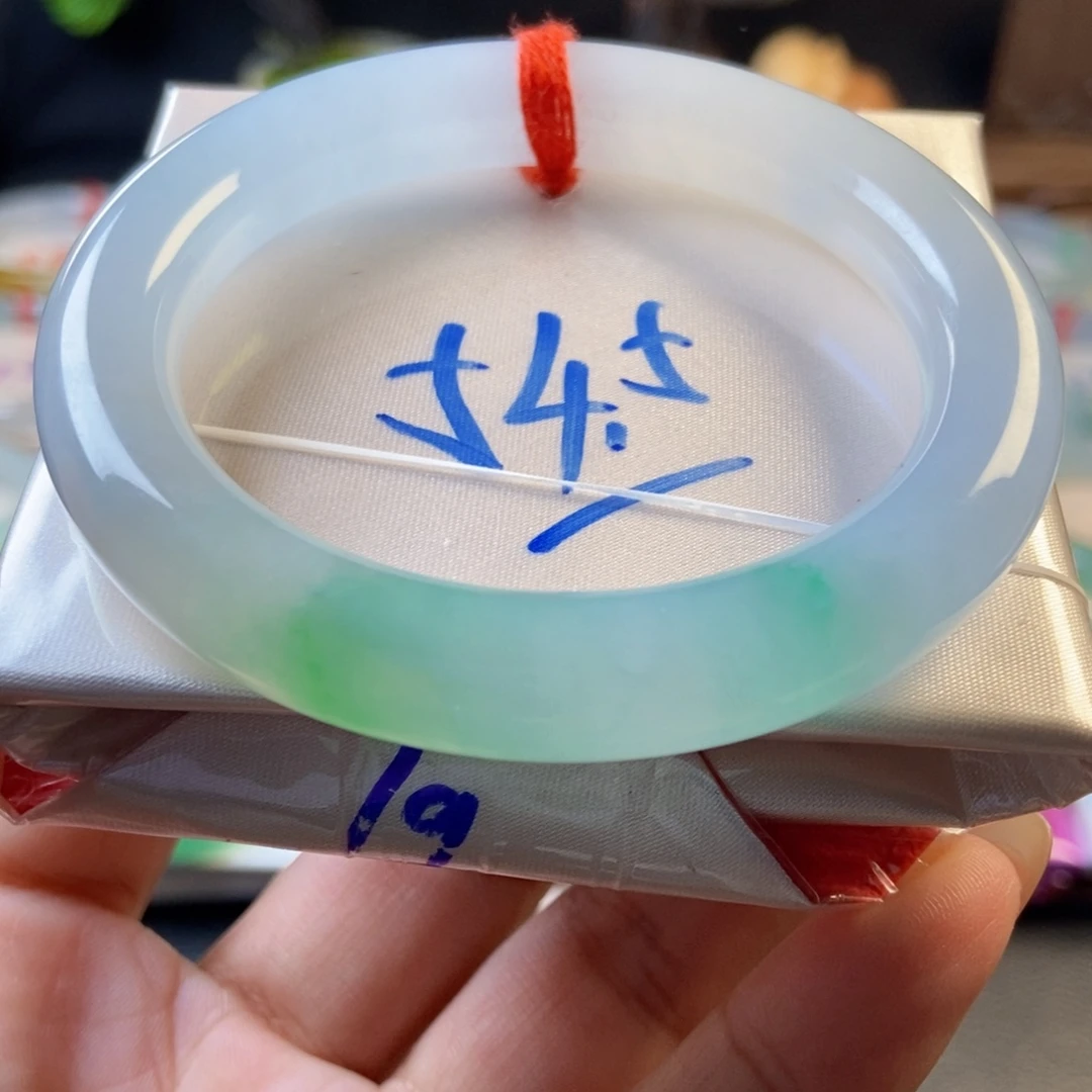翡翠未镶嵌手镯1冰胶果冻飘绿