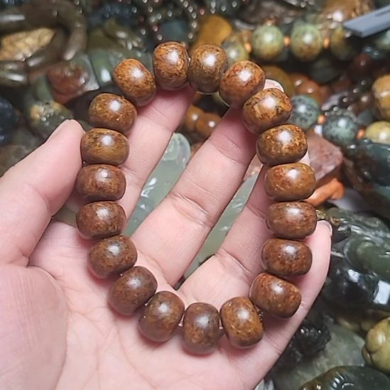 岫岩河磨玉（透闪石质玉）未镶嵌挂件