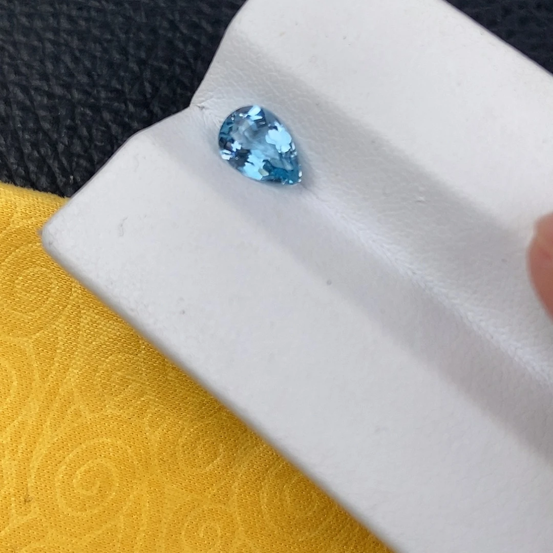 海蓝宝石裸石0.72克拉